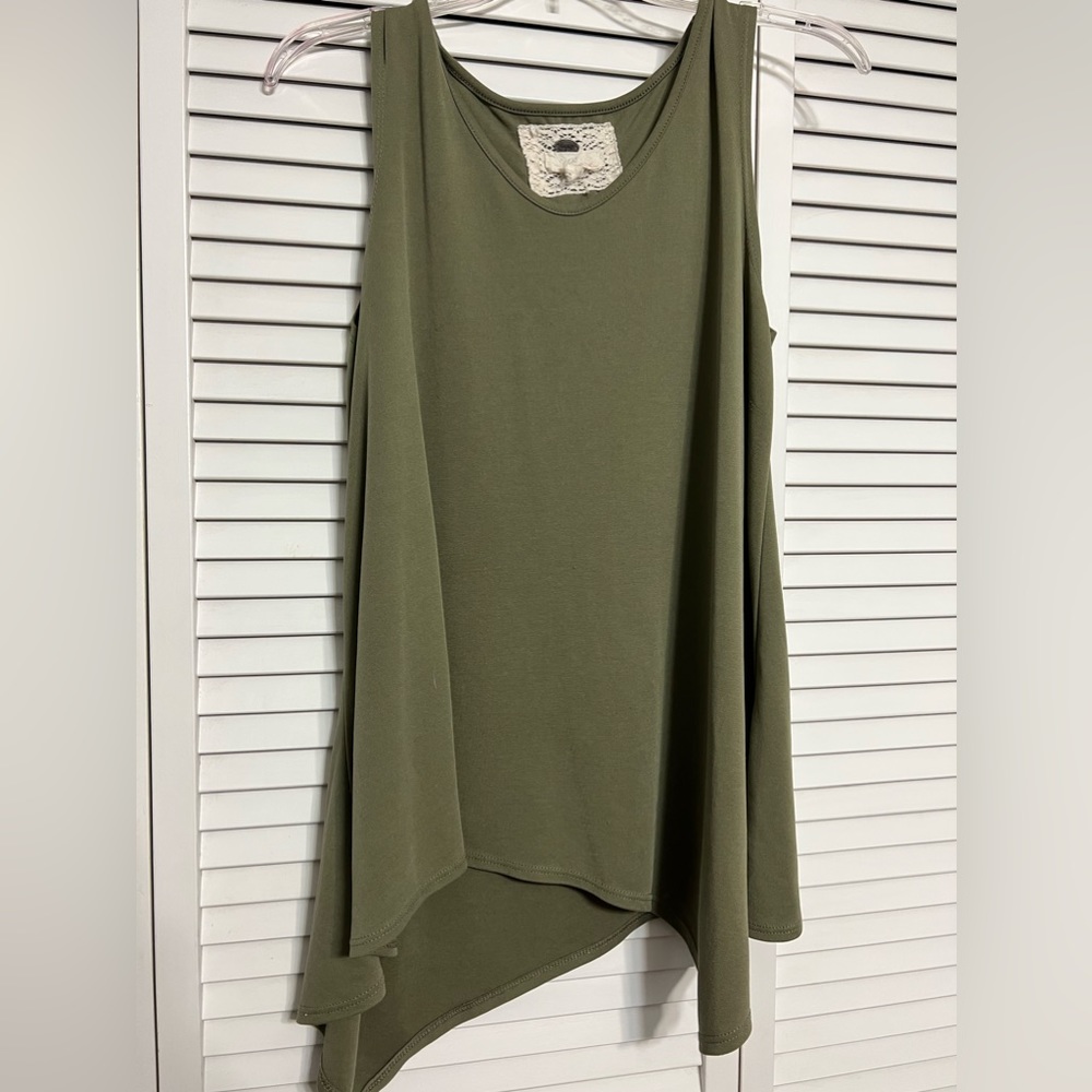 Cupio size large olive green loose tunic